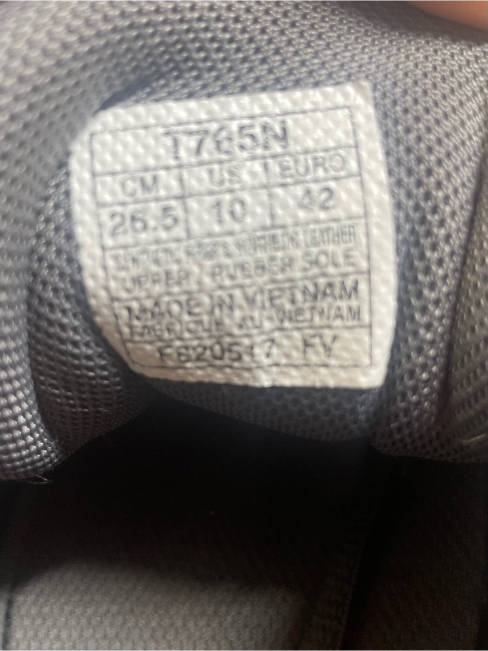 ASICS Grey Running trainers with Mint Logo Accents - Picture 6 of 6